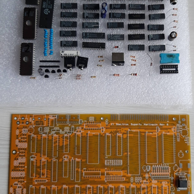 Набір для самостійної збірки Superfo Harlequin 48К