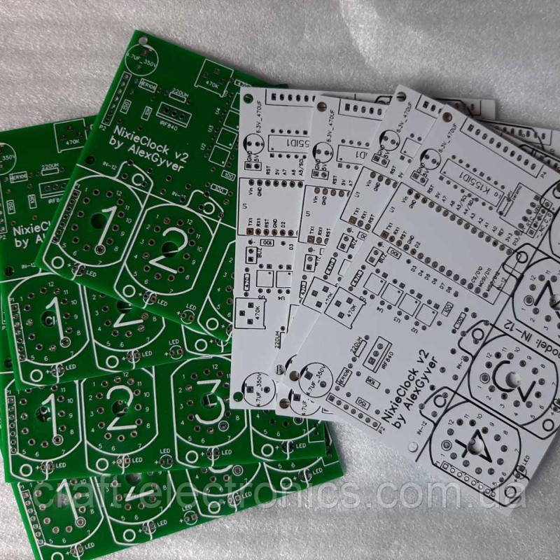 Плата годин на газорозрядних індикаторів IN-12 неон