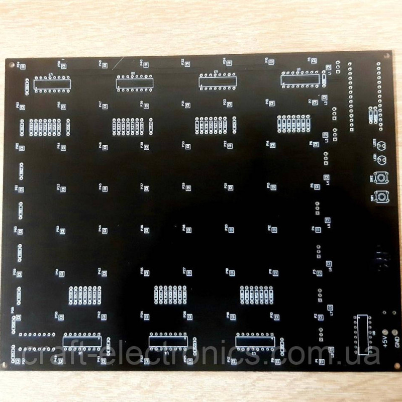 Плата для "Світлодіодного кубу 8*8*8"